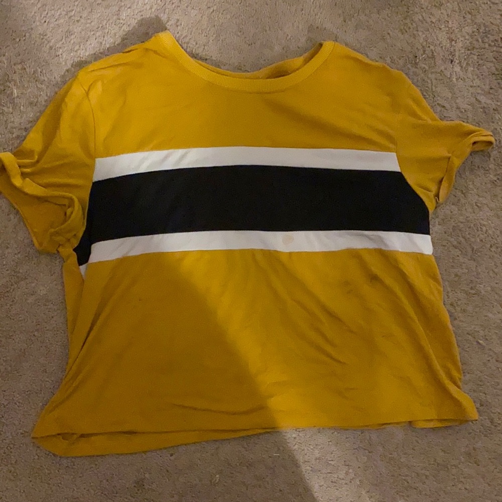 Yellow top w/ stripes